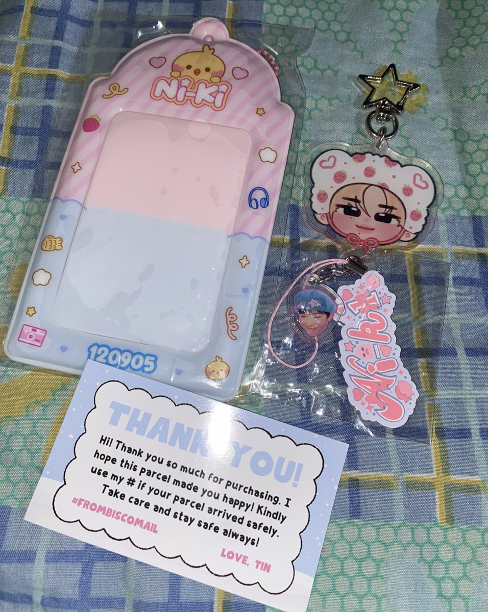 NISH1MUR4's tweet photo. π·γ #realuviees γπ·
hiii po, @biscomail! i received na my orders from u po hehehehhe FINALLY STRAWBERIKI HAVER ULET MEπ thank uuuu po so muchhh mx tinππ«ΆπΌ
#frombiscomail https://t.co/ZQSvJEcnLG