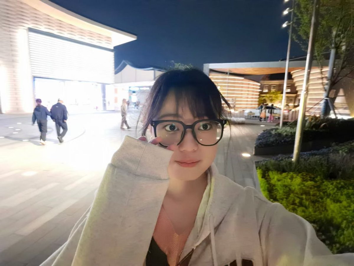 【网友投稿 No.1207】旗袍眼镜小姐姐 #眼镜娘 #眼镜妹 #投稿 #反差 #投稿曝光 #女友 #女友分享 
#女友系列 #女同学 #女同事 https://t.co/4b2Ybk7y8H