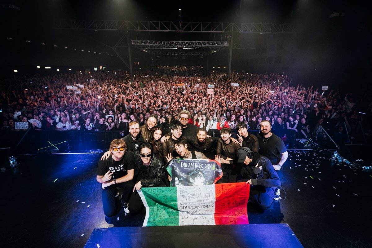 DPRIANarchive's tweet photo. Nov 10 - Milan, Italy 🇮🇹 https://t.co/8KYF650QgF