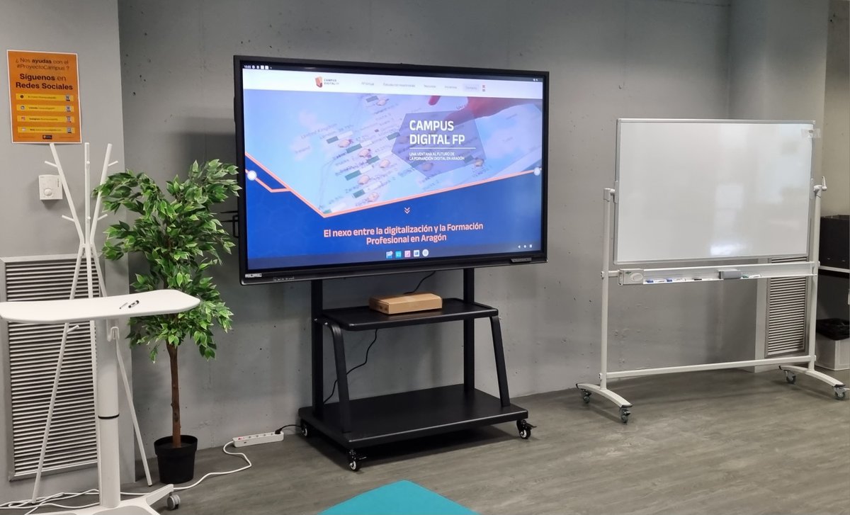 LA PIZARRA DIGITAL tweet media