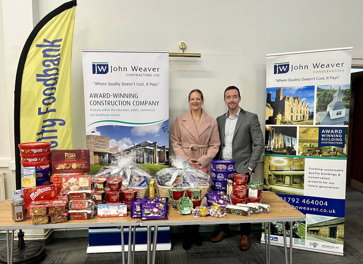 This Christmas we have collected items and given £1000 to #skettyfoodbank thank you to #bluerockdemolition #narbethmechanicalandelectrical and #tearscaffolding for their support #community #Swansea