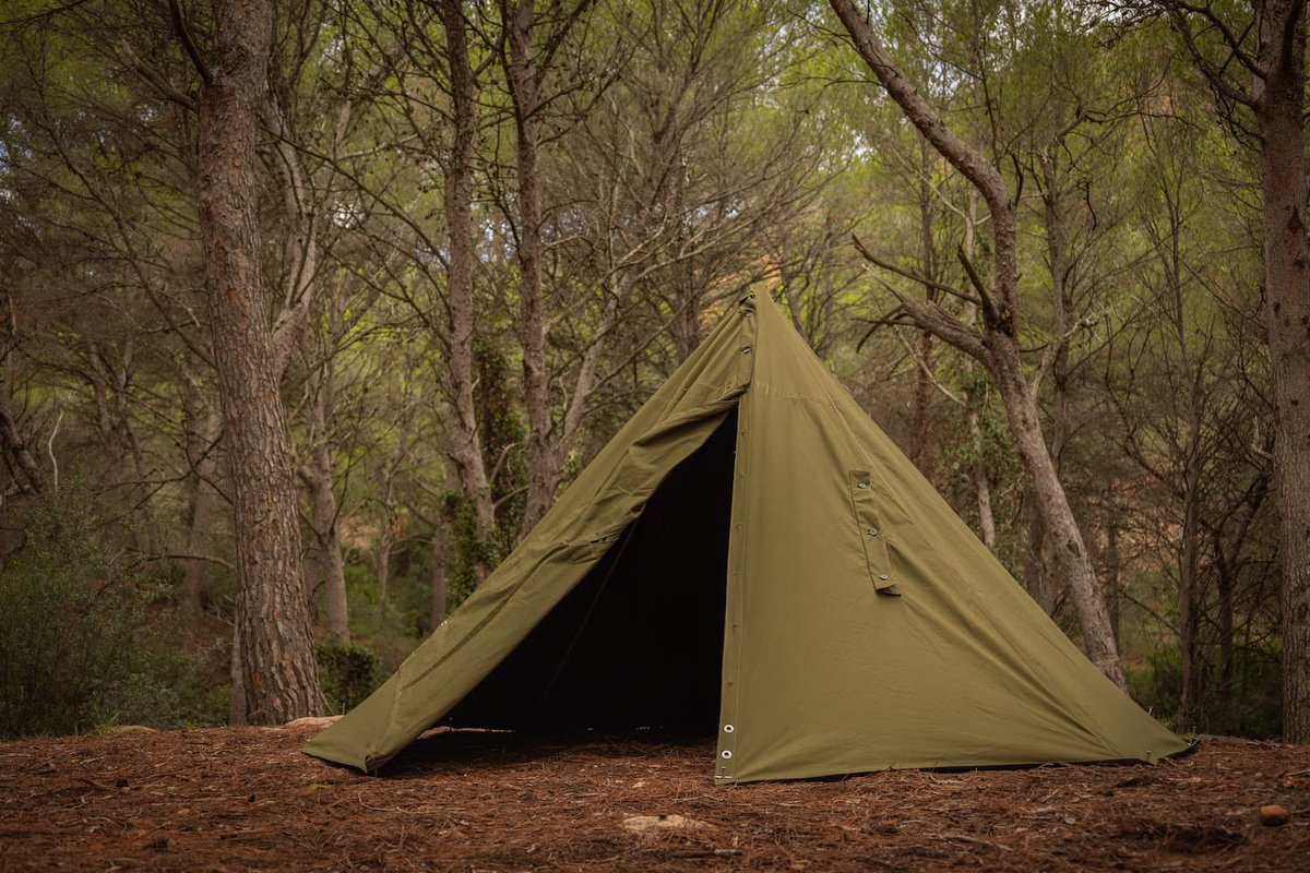ブッシュクラフトスペイン　拡張幕 bushcraft spain ポーランド軍幕 楽天市場】【ブッシュクラフトスペイン】Lavvu ポーランド軍テント拡張