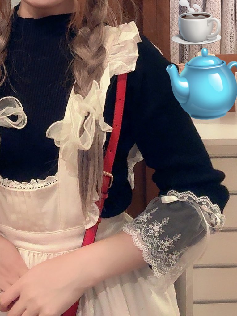 ❄︎❄︎ 『可憐-karen-』 ❁🫧🪡🧵商品
(<a href="/handmade_karen_/">『可憐-karen-』❁🫧🪡🧵メイド・ロリィタ𖠚ᐝ˖ . ݁𝜗𝜚. ݁₊横浜メ博C-2</a> )(<a href="/se_nyulrin/">せな。🫧ıllılı入倉聖奈。横浜メイド博C-2</a> )

❄️🎀おそでどめ🎀❄️
・ファッションとして
・メイド服やニットとの相性抜群🫧✨
・手や食器を洗うとき
・温度調節で袖を捲りたいときに便利🫧❄︎❄︎

#ハンドメイド #ハンドメイド作家 #ハンドメイドアクセサリー