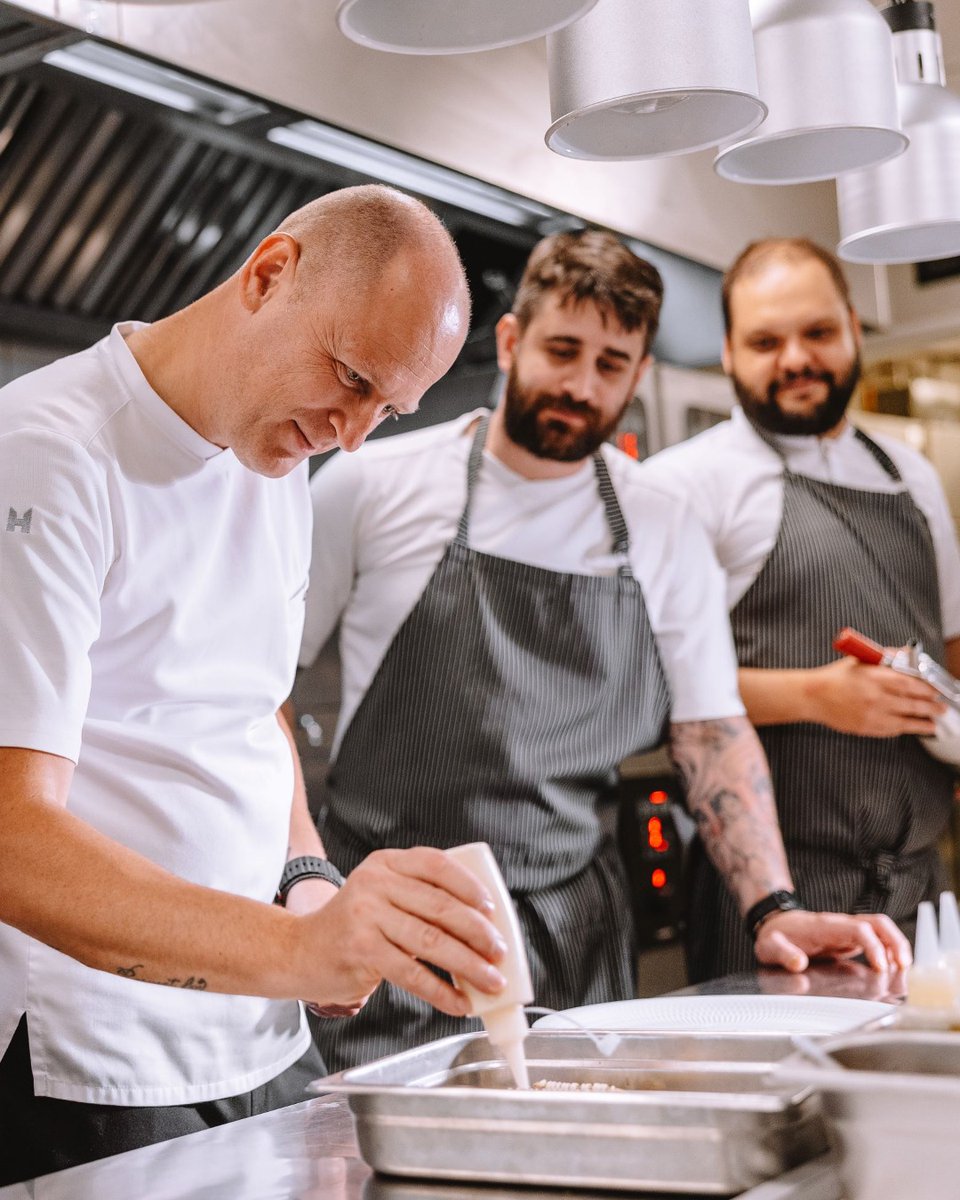 Behind the scenes, our esteemed #CulinaryTeam goes above and beyond, ensuring each guest enjoys a remarkable tasting experience that celebrates the unique and rich flavors of each region🍽️

#ElectraExperience #LuxuryHotels #OurTeam #ElectraFamily