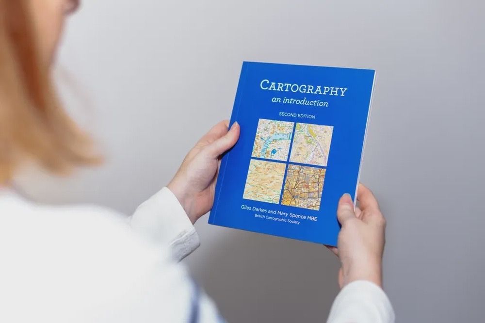 bcsmaps's tweet image. Cartography: an introduction - A practical guide to making better maps, including expanded information about thematic cartography, web mapping and coordinate systems. £10 for members plus p&amp;amp;p.

#publications #bettermapping #geoviz #design #science #maps

bit.ly/4fe7vxS