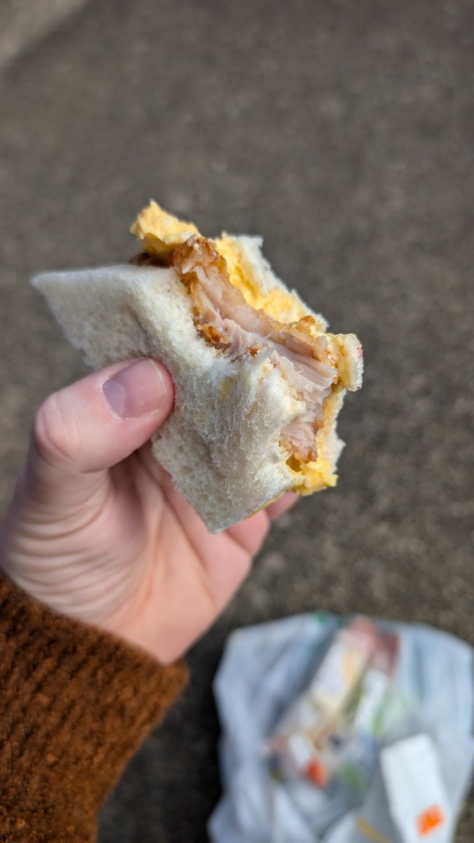 Did the Internet thing.
Salted Fried Chicken (7-11)
Egg Sandwich (7-11)

Still stand by Lawson's Egg sandwich