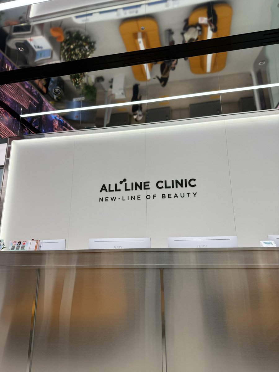 do____y0201's tweet photo. All line clinic
オールラインクリニック🇰🇷

ジュベルック3cc
インモード
Vレーザー受けてきました😌

カウンセリングはとても丁寧で自分に合うのを提案してくださりとても満足です 💓
背術も丁寧で効果が楽しみです。渡韓した際に是非〜
#オールラインクリニック https://t.co/NSm1kDB5y0