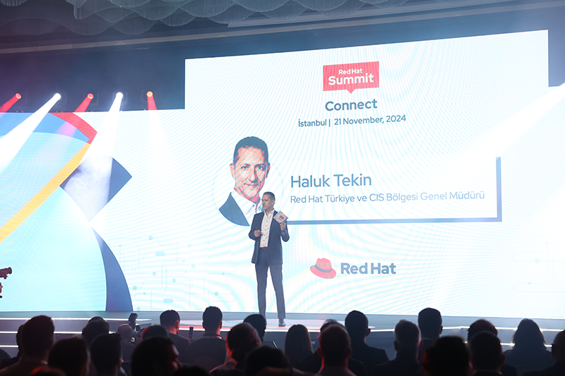 Red Hat Türkiye tweet media