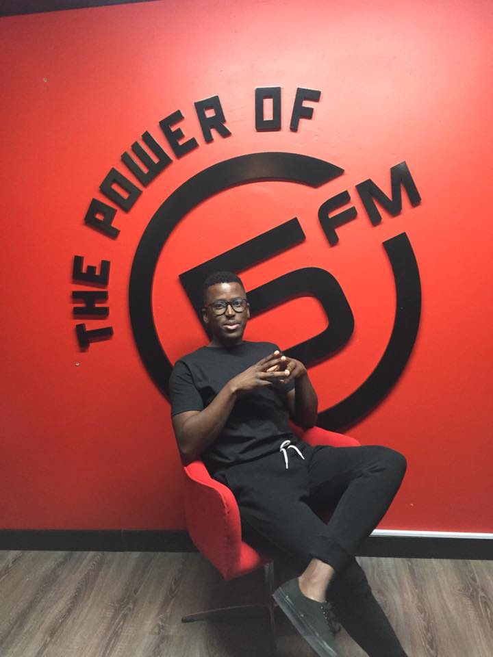 Msizi James tweet media