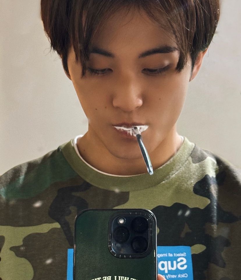 markmoIo's tweet photo. oh tipe yg suka ngirim pap klo lg sikat gigi https://t.co/YLig2g0bLx