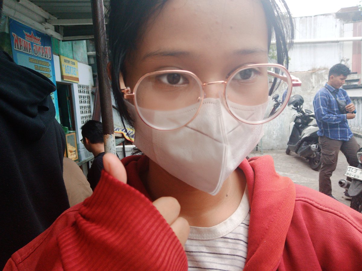 ickyberries's tweet image. yow beli naspad