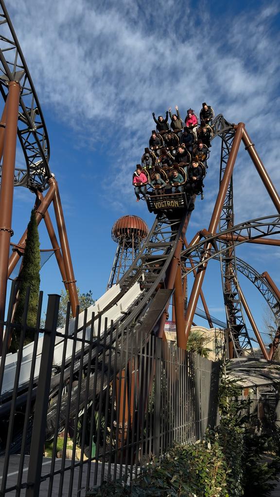 Voltron at Europapark is sooooo Incredibly awesome
With <a href="/MrMikado99/">Mikado99</a> <a href="/Lytrox/">Lytrox ツ</a> <a href="/Jaxxii5/">Souli</a> and <a href="/Lotytus/">Lotytus</a>