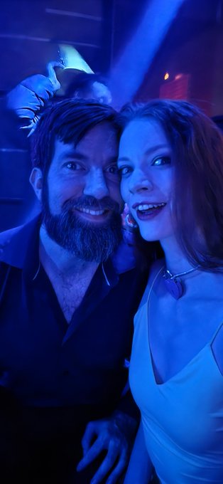 Watch Erin 'Rapornzel' Everheart's leaked NSFW photo on TwXstars