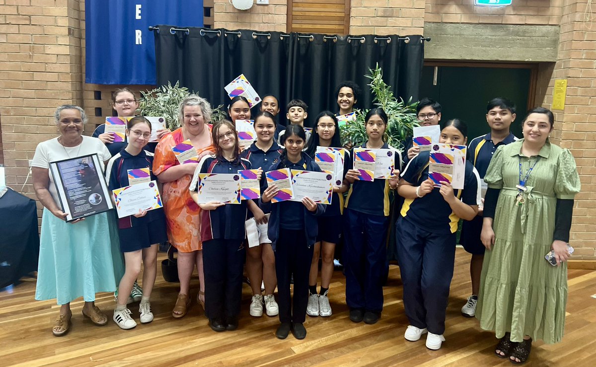 Chifley Creatives Showcase tonight celebrated the students who took part in the program and presented their work!! College schools working together #mountdruittmagic