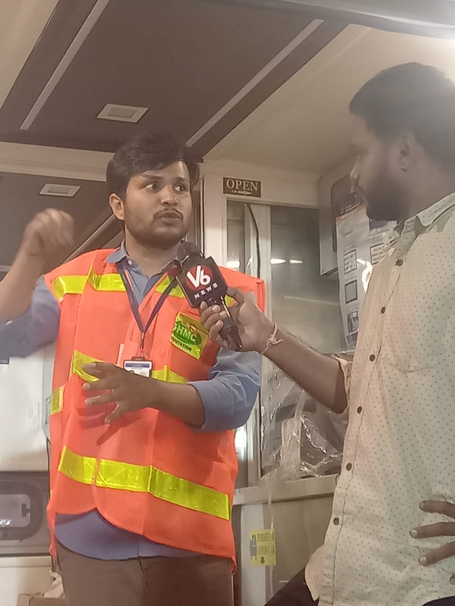 Foodsafety_Slp's tweet photo. On 18.11.2024 Fso circle 22 conducted food safety on wheels testing, training and awareness program at M.G. Road, Patancheru. https://t.co/ad8FeyYPzL