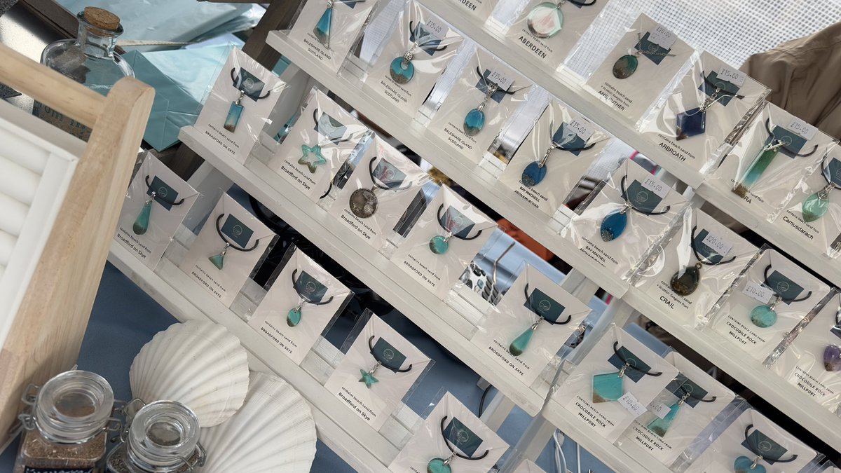 Scottish Sands (@scottishsands) on Twitter photo We’re in Hamilton this Saturday 10-5pm for the Xmas Light Switch On with <a href="/HamiltonOurTown/">Hamilton Our Town</a>.
We have that special something for a thoughtful gift.
Over 270 🏴beach sands in stock.
#CraftBizParty We’re in Hamilton this Saturday 10-5pm for the Xmas Light Switch On with <a href="/HamiltonOurTown/">Hamilton Our Town</a>.
We have that special something for a thoughtful gift.
Over 270 🏴beach sands in stock.
#CraftBizParty