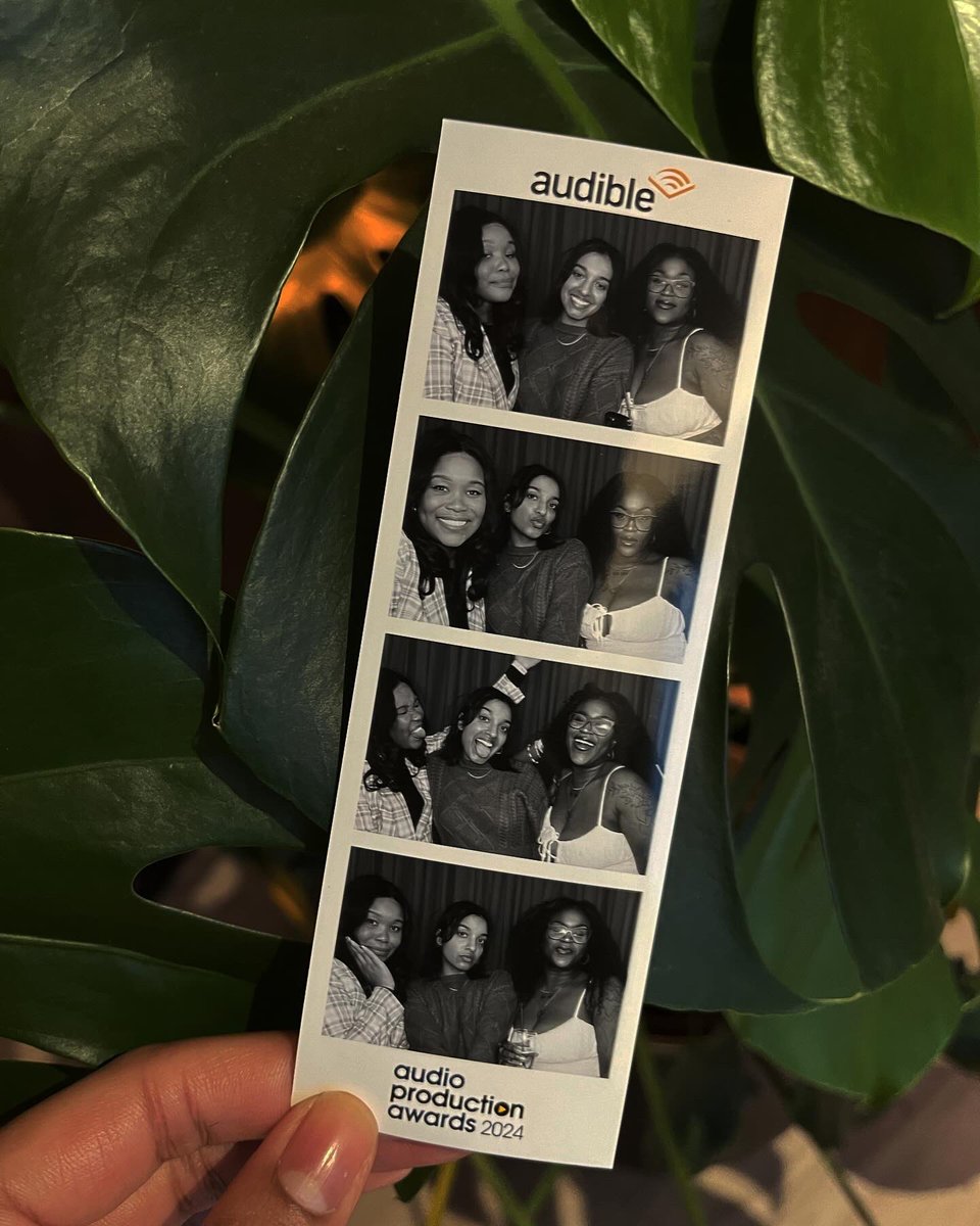 meeerakumar's tweet image. I won Producer of the Year 😭 

I can’t process it but I have been told I can come to work late today which is great. 

I’m booking up 2025 and would love to work together, please drop me a message: 

meera-kumar.wixsite.com/producer/conta…