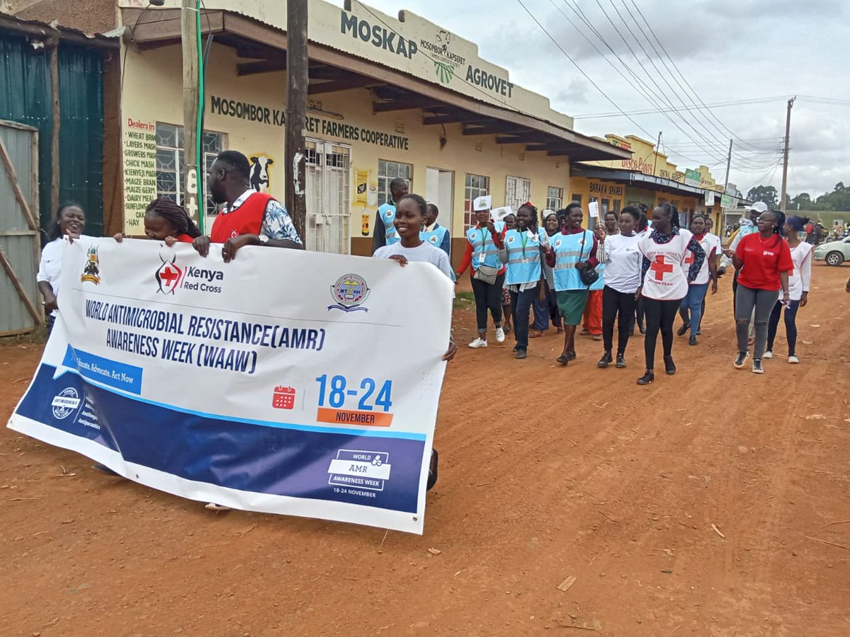 This week as we mark World Antimicrobial Resistance Awareness Week, the Kenya Red Cross Society conducted community sensitization on antimicrobial resistance in Uasin Gishu County. Let's commit to deepening our understanding of AMR and sharing this knowledge in our communities.