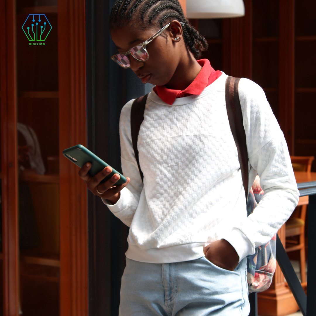 Digittics's tweet image. ✨📸 ¡Capturando momentos únicos!
Servicios de marketing audiovisual para destacar en el mundo digital. 💻✨

#MarketingDigital #Fotografía #Branding #Creatividad #AgenciaCreativa #digiticsuniverse #arte