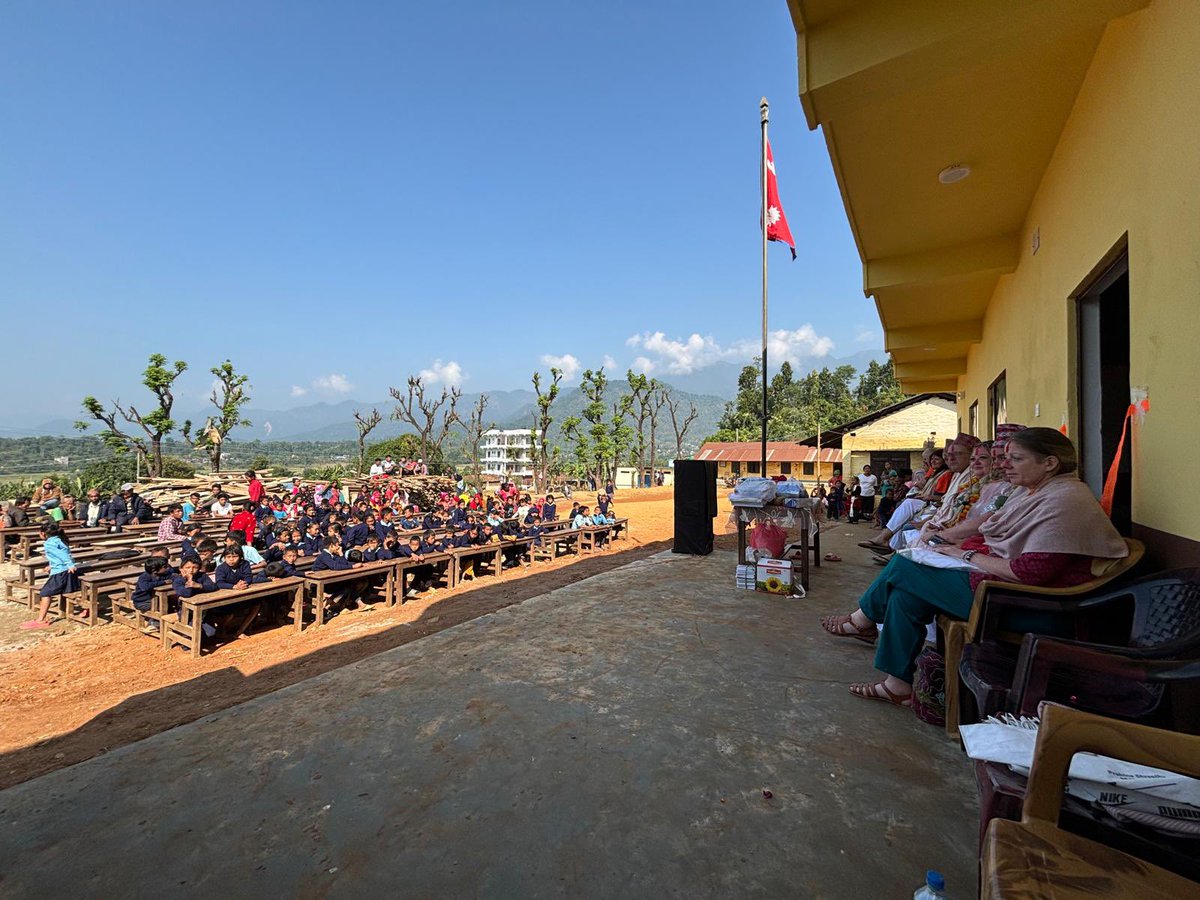 aidcamps's tweet photo. More photos of the classrooms being handed over this morning in Devitar with our fantastic @AkzoNobelUK volunteers 🎉 https://t.co/TTe1onkN7S