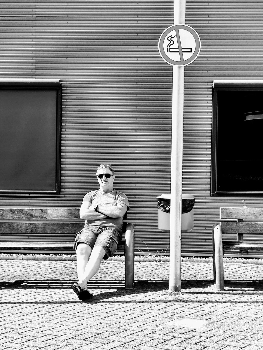 Love of my life
#fotografie #Photography #streetfotography #blackandwhite #loveofmylife