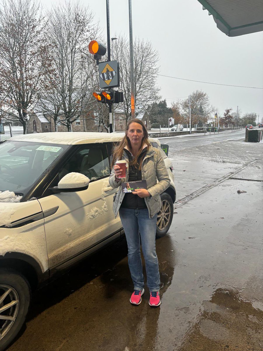 Early chilly start to the campaign today, canvassing my way down to a radio debate with <a href="/TippFM/">Tipp FM</a>!