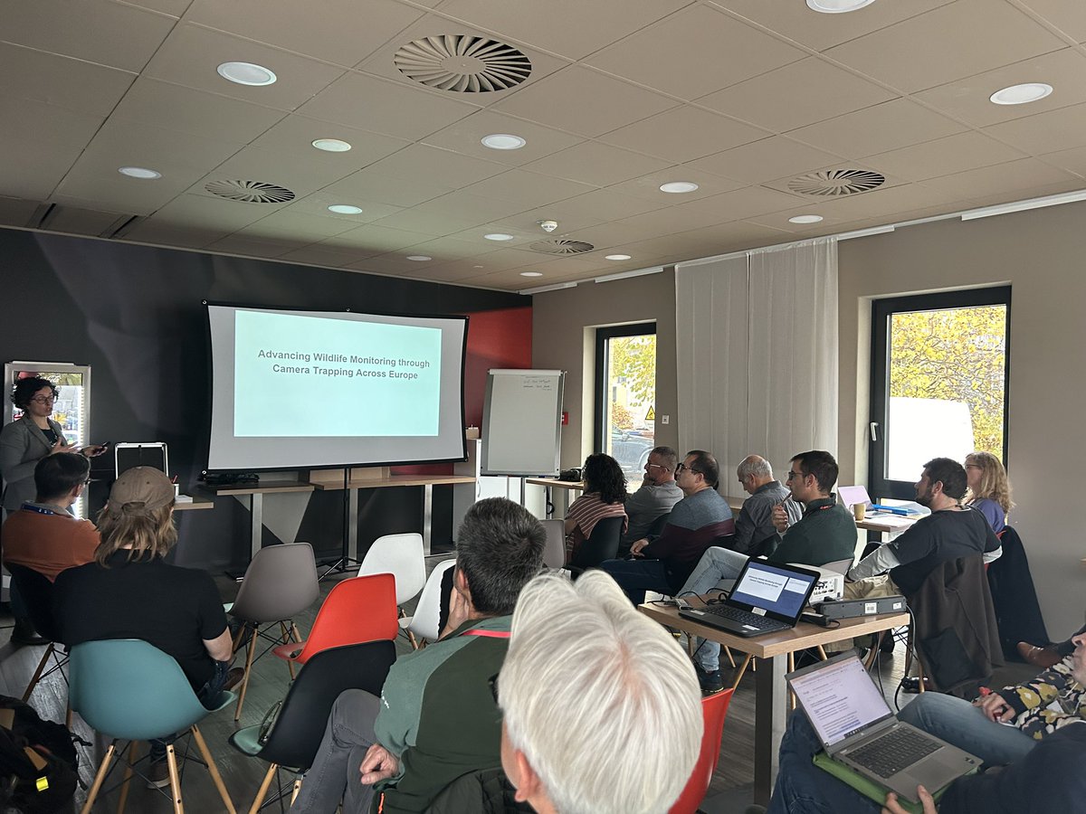 Prof_R_Hill's tweet photo. Really great workshop on camera trapping in Europe. Enormous thanks to @Fabi_Iannarilli for inviting @MammalWeb to Konstanz and for the incredible organisation! https://t.co/44cTqN7CRL