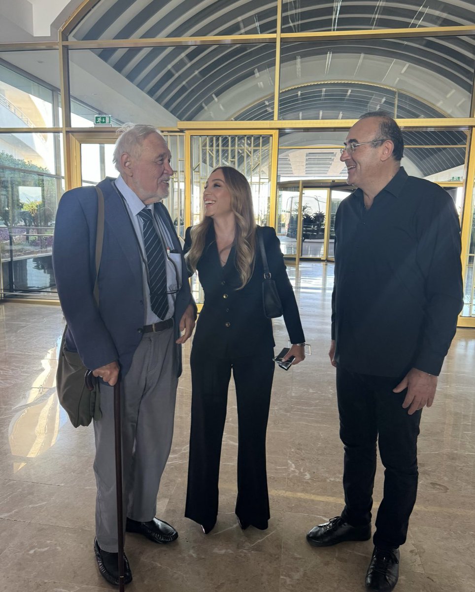 PR BANUTONGUC (@prbanutonguc) on Twitter photo İki kıymetlim ile aynı anda bir arada olmak , birbirinden özel projeleri birlikte yönetmek paha biçilmez 💫💫
<a href="/iLBER0RTAYLi/">İlber ORTAYLI</a>
<a href="/SunayAkin/">Sunay Akın</a>
<a href="/PRBANUTONGUC/">PR BANUTONGUC</a>
#ilberortaylı
#sunayakın
#prbanutonguç
25.10.2024 İki kıymetlim ile aynı anda bir arada olmak , birbirinden özel projeleri birlikte yönetmek paha biçilmez 💫💫
<a href="/iLBER0RTAYLi/">İlber ORTAYLI</a>
<a href="/SunayAkin/">Sunay Akın</a>
<a href="/PRBANUTONGUC/">PR BANUTONGUC</a>
#ilberortaylı
#sunayakın
#prbanutonguç
25.10.2024