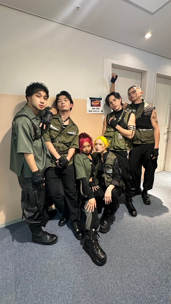 m103ai's tweet photo. #テレ東音楽祭2024 

北山宏光さんの「COMIC」にダンサーとしてバックアップさせて頂きました⭐️🦸🏼‍♀️
またこうしてサポートでき本当に光栄です‼︎
みなさん是非チェックしてみて下さい✅

#北山宏光 #HiromitsuKitayama #北山宏光_comic https://t.co/sqDMx7o8AT