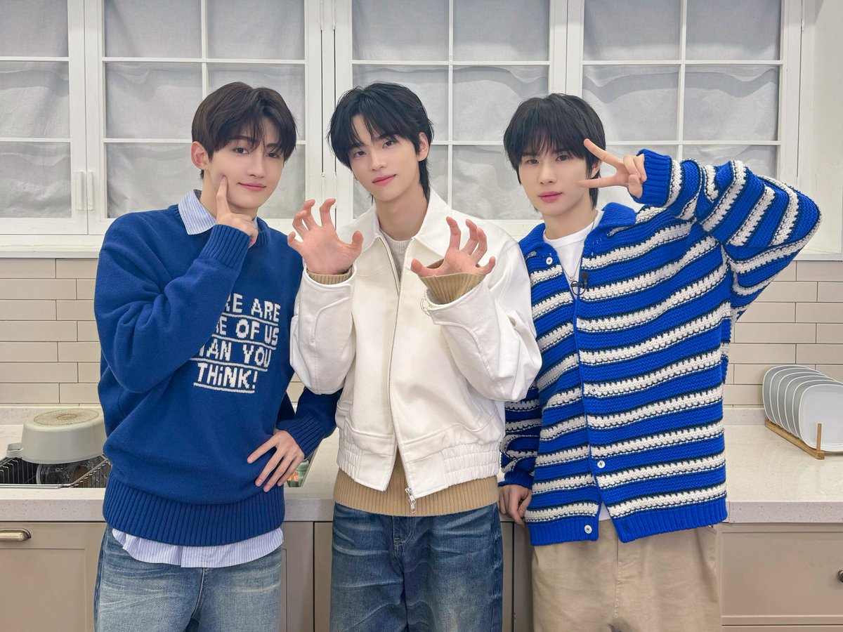 [#TODAYWITHUS]
241121 재친구

#TWS #투어스 #247WithUs
#Last_Bell