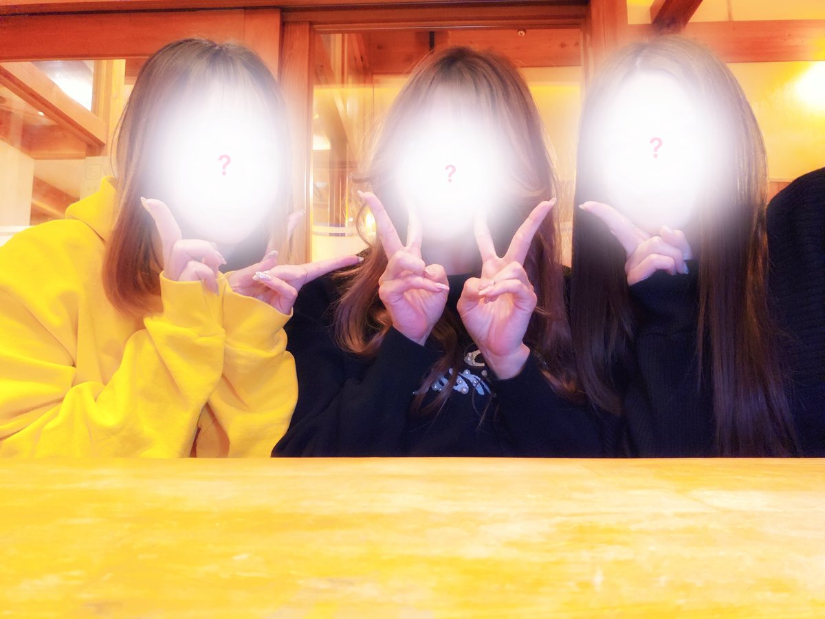 最近のはづきのOFFSHOT🫶
３姉妹感👼💘だいすきな2人に囲まれて幸せ空間🥰
告知またしてなかったけど明日博多お邪魔します🩵