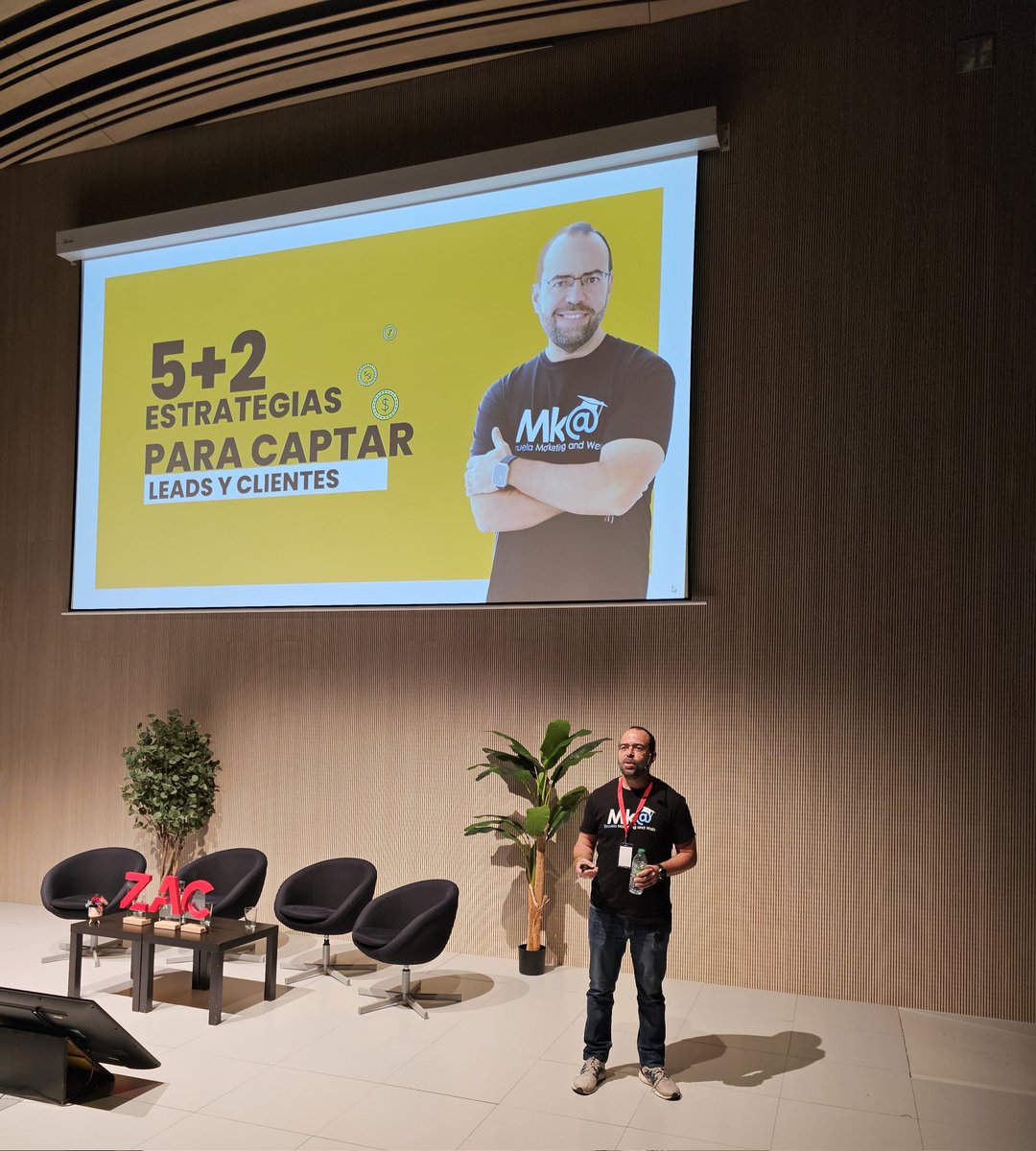 Digital Zac 2024 en <a href="/ZGZActiva/">Zaragoza Activa</a>  con <a href="/miguelfloro/">Miguel Florido</a> , Director de Marketing and WEB habla sobre las Estrategias de Marketing Digital para captar leads, con   técnicas más efectivas para generar leads de calidad para startups y empresas que buscan crecer en el entorno digital.
