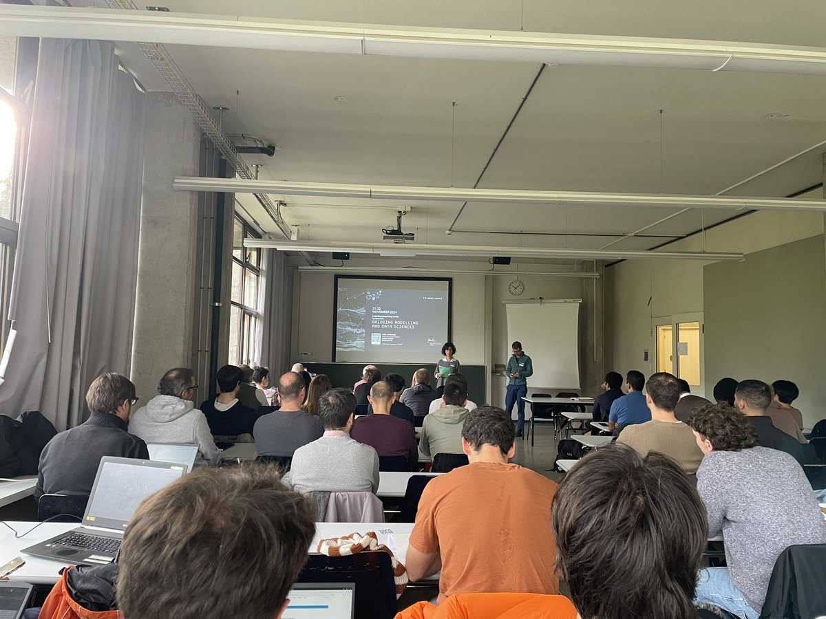 #Bridging Modelling and Data Science Workshop now starting <a href="/unil/">Université de Lausanne</a> <a href="/FGSE_UNIL/">Faculté Géosciences et Environnement - UNIL</a> #SwissGeocumputingCentre