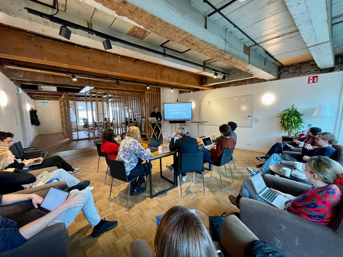 Diacomet tweet media