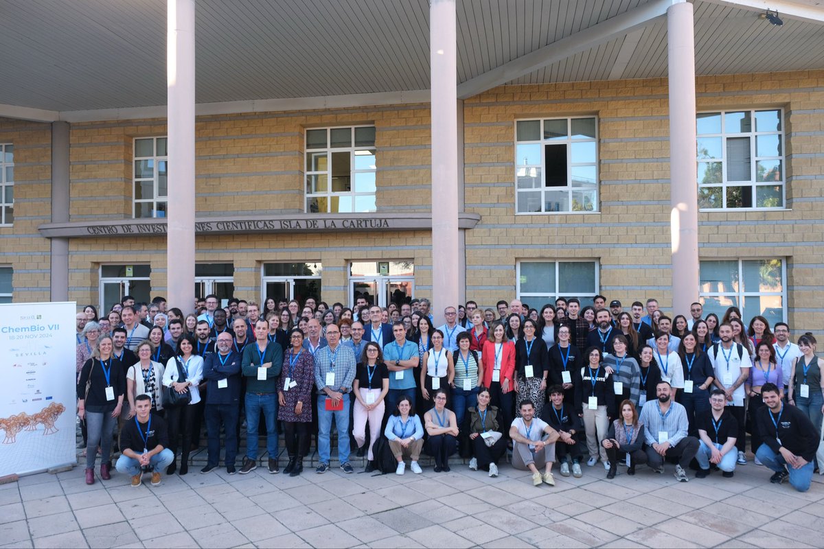 Glad to be part of #ChemBioVII. We had a wonderful time in Seville enjoying science and meeting colleagues 💃🏽🧬💊 <a href="/GEqbioRSEQ/">Grupo QBio RSEQ</a> <a href="/RSEQUIMICA/">RSEQ</a>