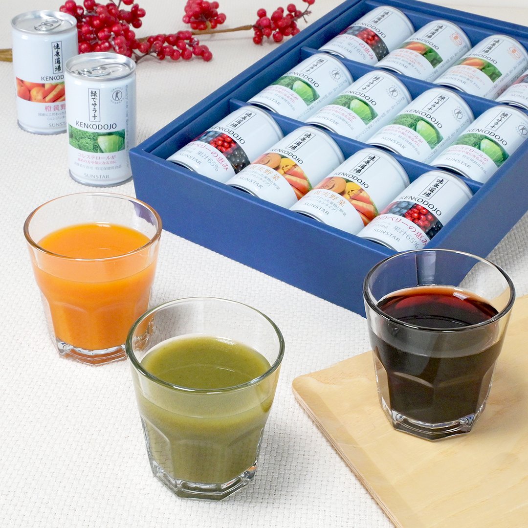 11月も後半に差し掛かりましたね！
お歳暮の準備を進めている方も多いのではないでしょうか？
今日は一年間の感謝の気持ちを届けるお歳暮にぴったりな健康道場「バラエティセット」をご紹介✨

健康道場の4種類の野菜ジュースが入ったギフトセットで、色んな味を試したい方におすすめ！
