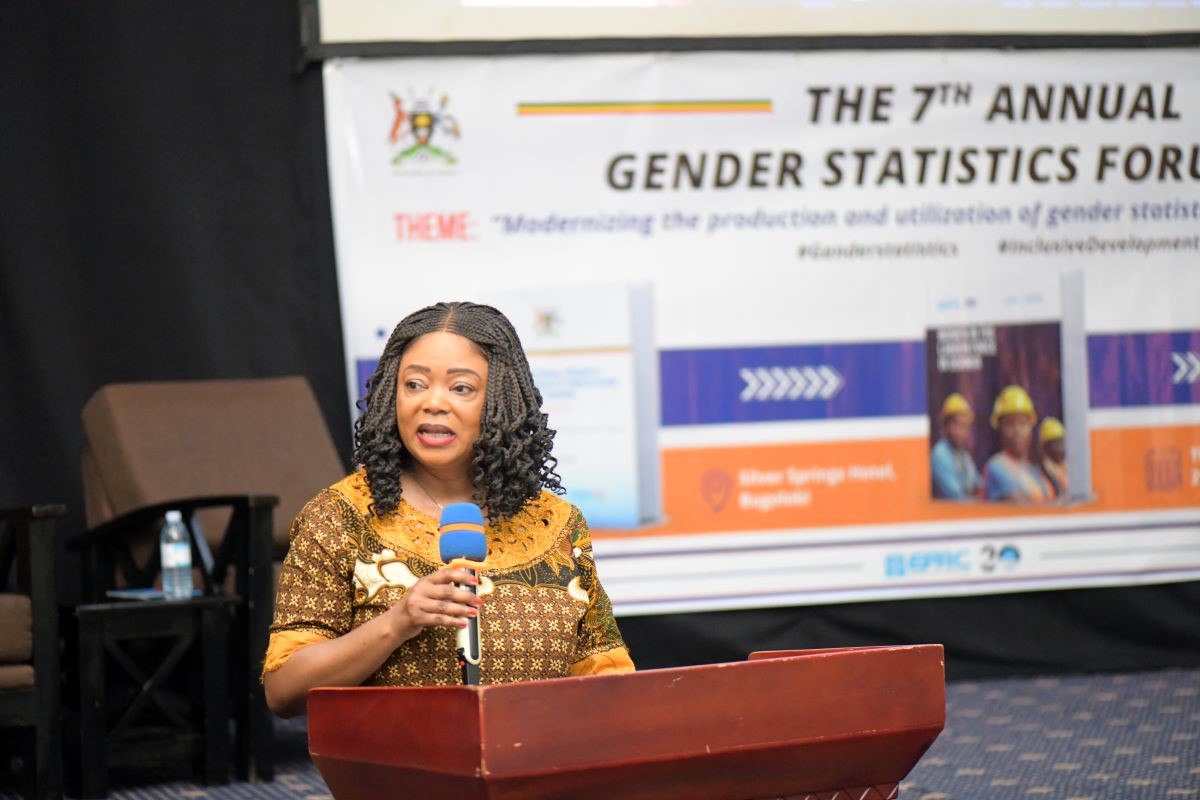 unwomenuganda's tweet photo. "Glad to see RC @1ZuluLeonard &amp; partners committed to advancing @UN_Women’s #GenderEquality &amp; #WomenEmpowerment in 🇺🇬. While gender stats still lag, Uganda is recognized as a regional model in gender statistics. 👏 - @DrPaulinaUNWomen", -7th Gender Stats Forum 24 @StatisticsUg https://t.co/LG8SDyhyuG