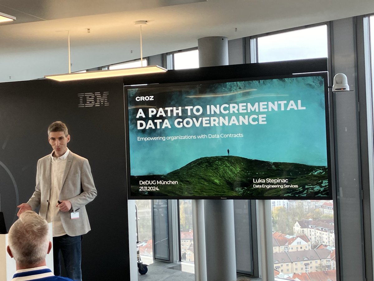 Andreas Weininger tweet media