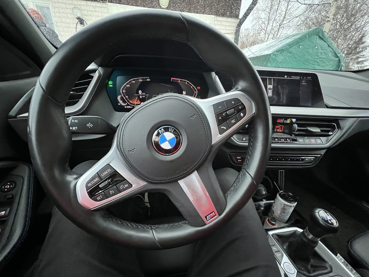 𝔅𝔩𝔦𝔫𝔦𝔨𝔰 / Zachary 🏳️‍🌈 tweet media