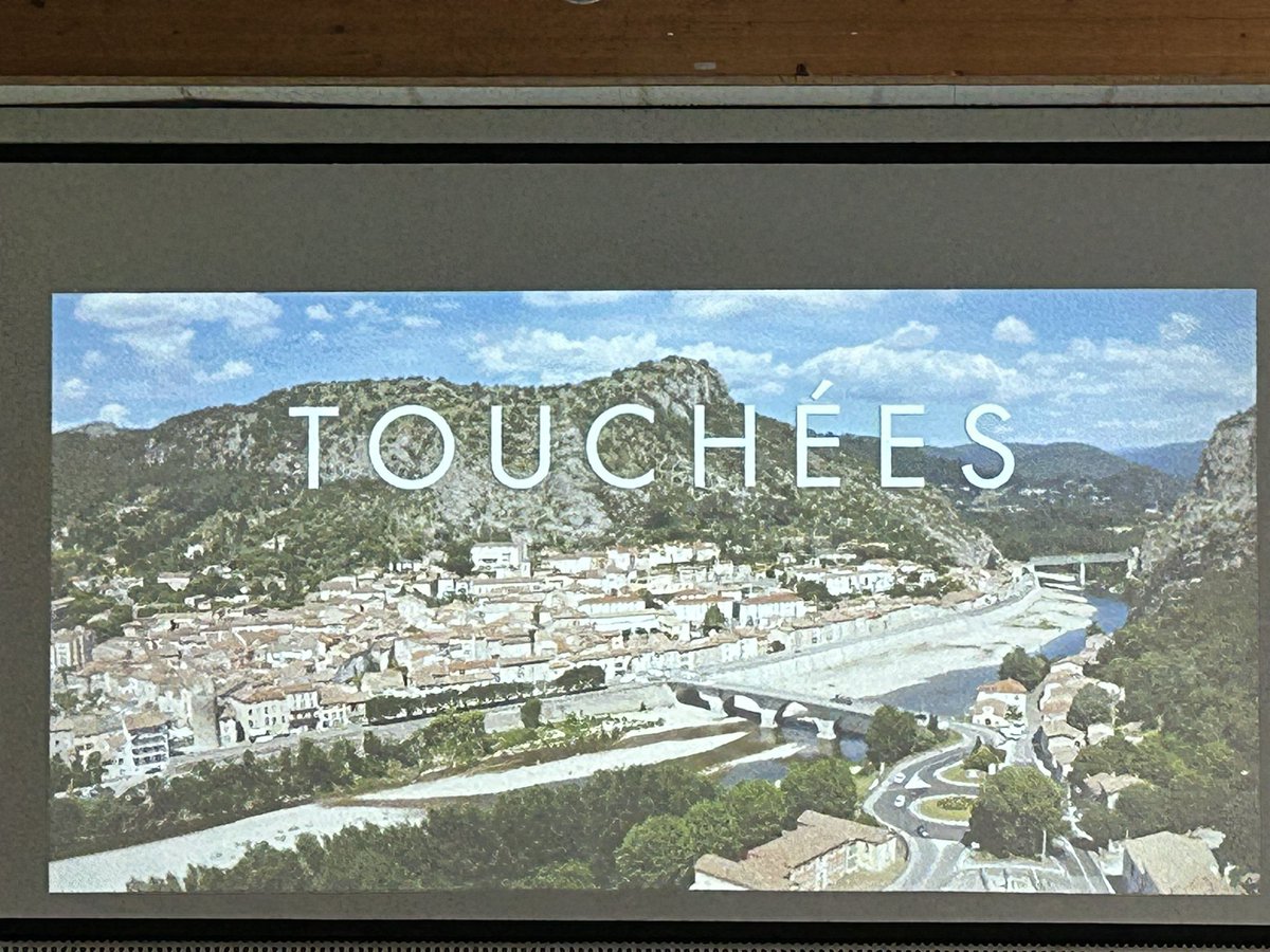 Les élèves du lycée <a href="/lp_montel/">LP Montel</a> de <a href="/actoulouse/">Académie de Toulouse</a> préparent la Journée Internationale de Lutte contre les Violences faites aux Femmes #25Novembre. Projection du magnifique film de <a href="/Alexandra_Lamy/">Alexandra Lamy</a> 🙏 en préambule des échanges 
<a href="/CPE_Toulouse/">CPE_Toulouse</a> <a href="/CAVL_Toulouse/">CAVL - Académie de Toulouse</a>