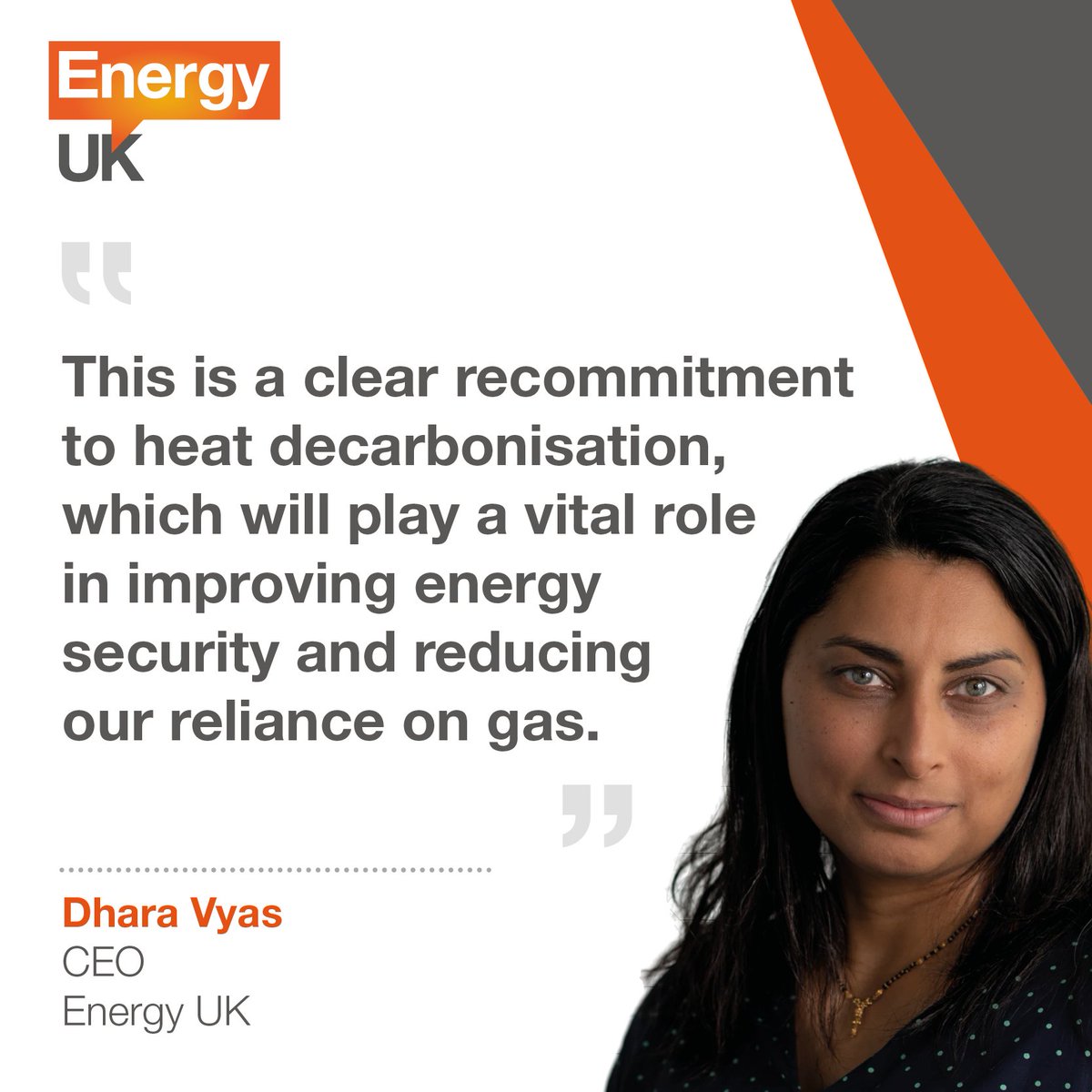 EnergyUKcomms's tweet image. Energy UK welcomes the Government’s announcement of new support to help up to 300,000 households upgrade their homes with cleaner heating.

Read our full response: energy-uk.org.uk/news/energy-uk…

#EnergyEfficiency #CleanHeating #HeatPumps #HomeHeating