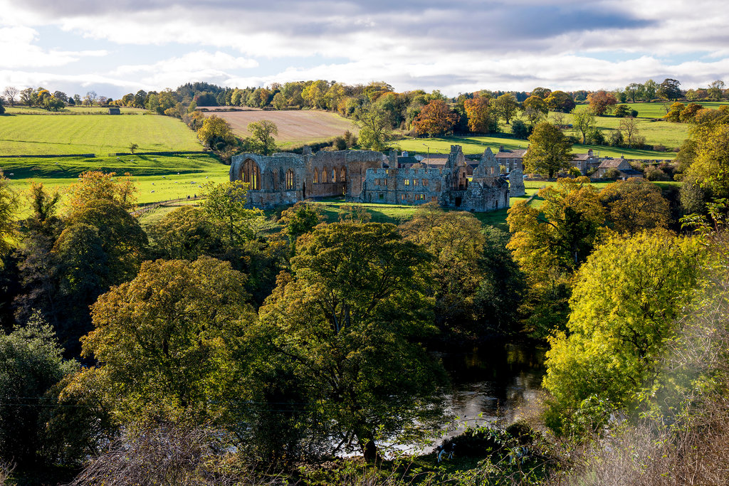 English Heritage tweet media