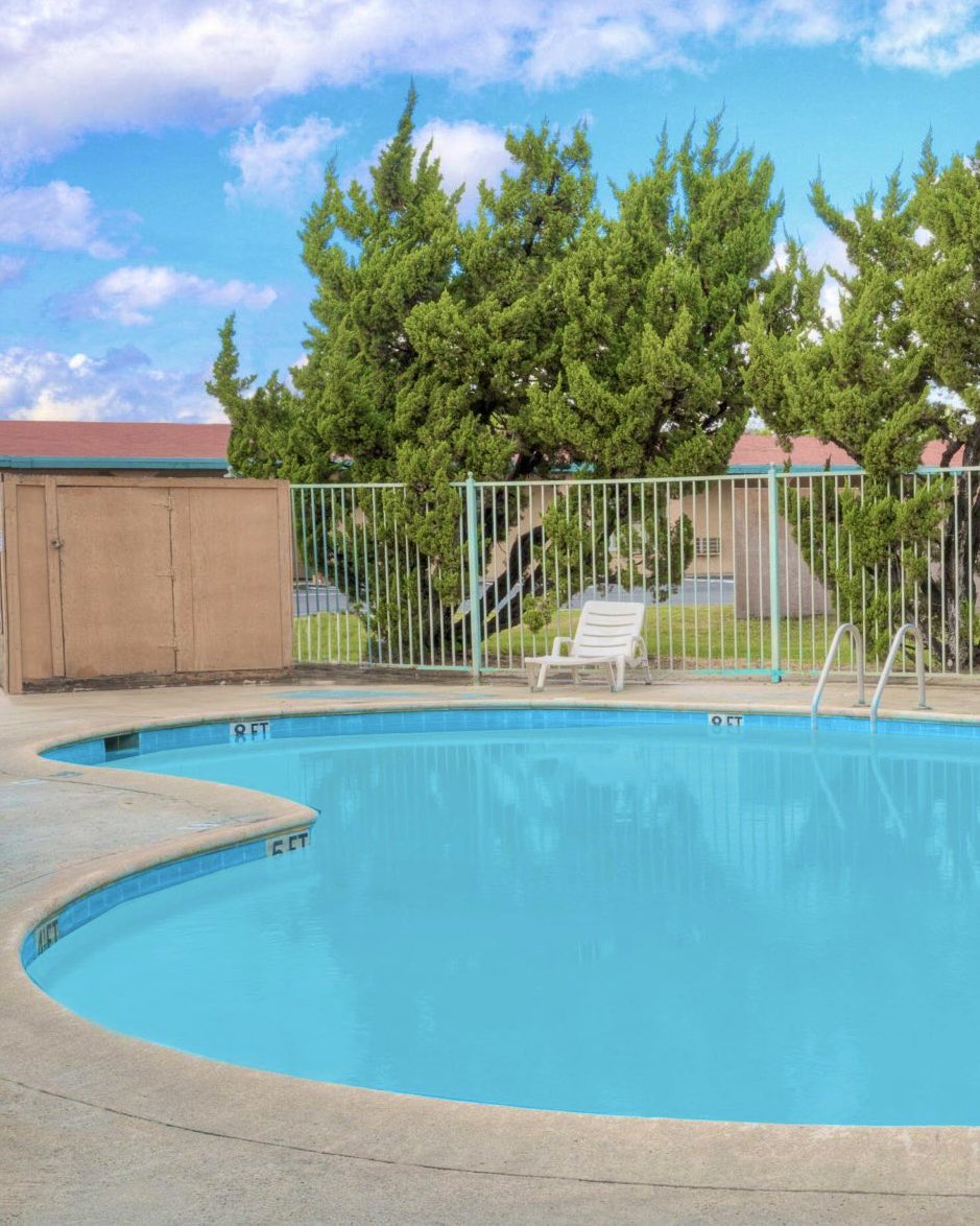 World Rainbow Hotels tweet media