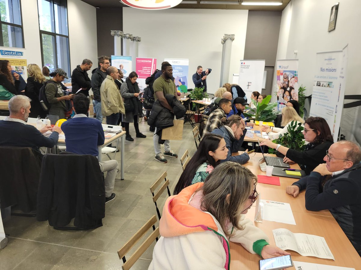 😀 En direct du #salondescreateurs #repreneurs  à #Montpellier

Tous les acteurs de l'économie réunis à la Cma Hérault pour recevoir et conseiller les créateurs et repreneurs d'entreprises

👉 jusqu'à 13h
154 rue Bernard Giraudeau #montpellier