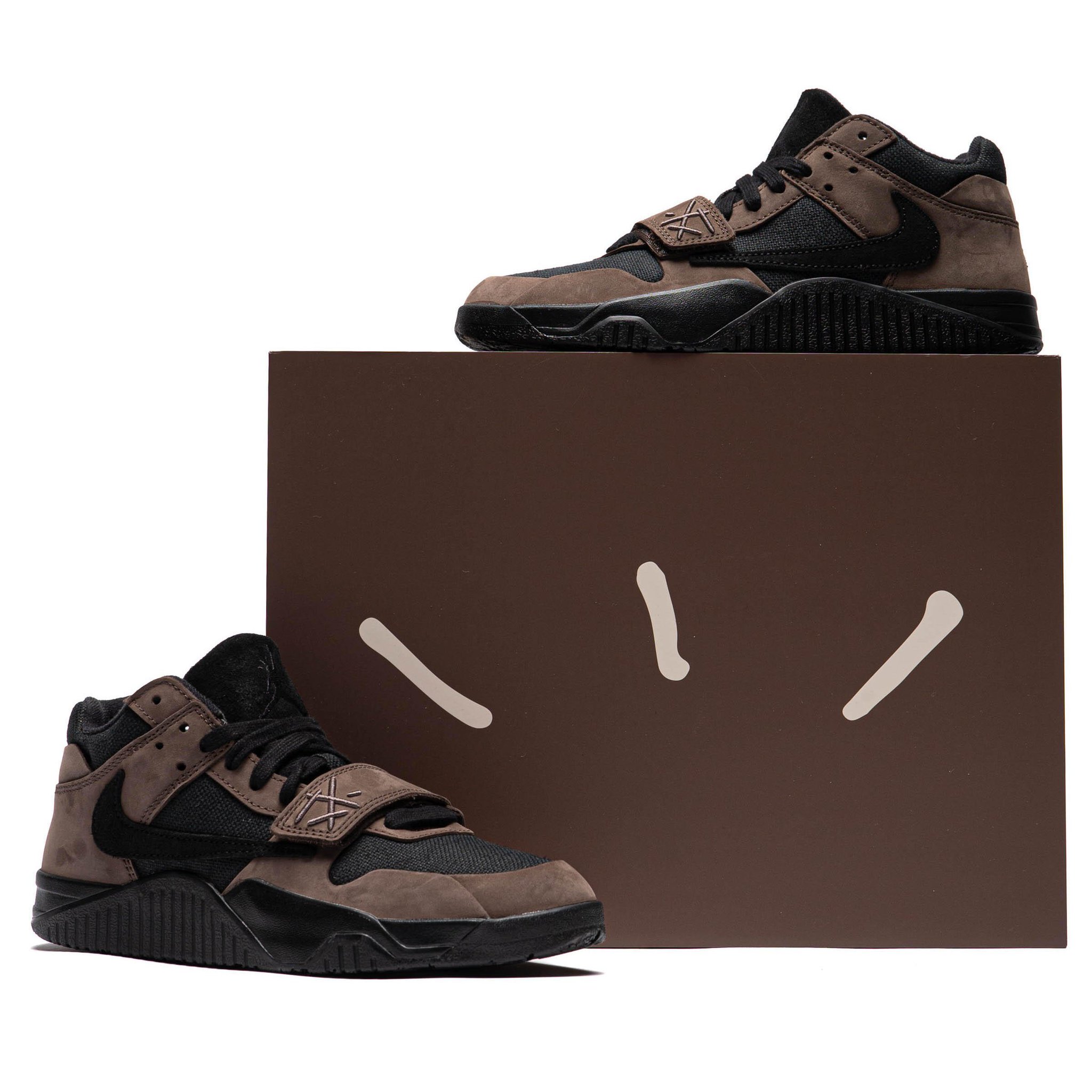 11/26・11/30発売｜Travis Scott × Nike Jordan Jumpman Jack TR