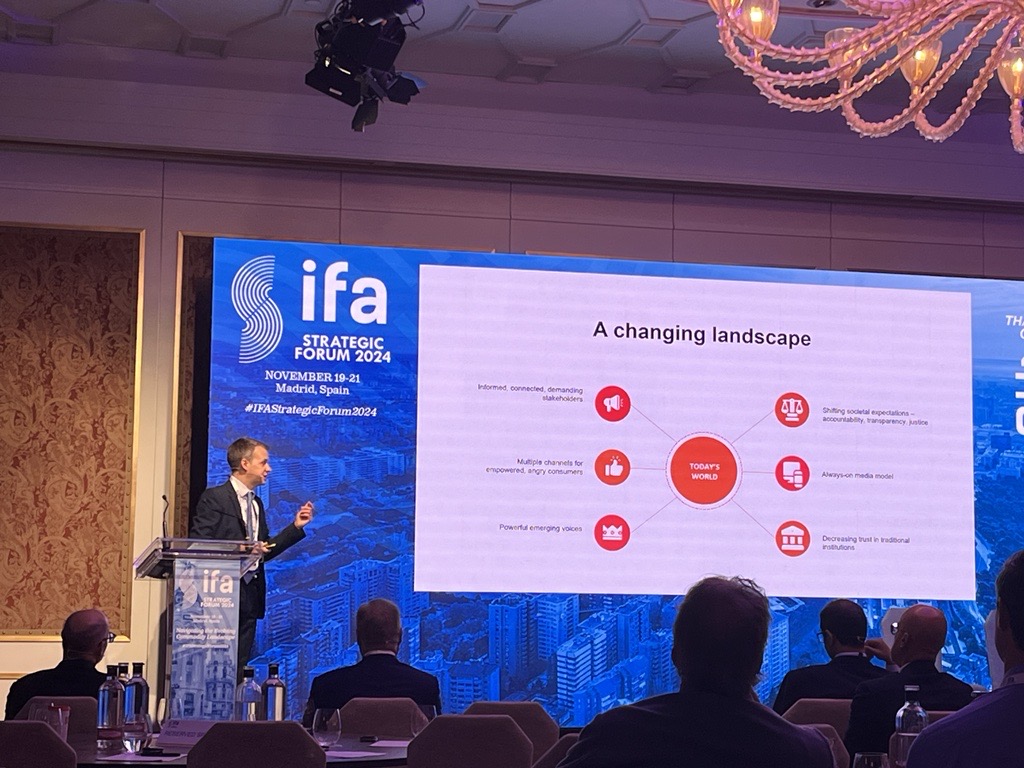 Charlie Howard, Head of Corporate Communications &amp; Reputation <a href="/Lexcommuk/">Lexington</a> delivers the keynote presentation for Session 4, discussing the importance of understanding public perceptions and levels of awareness in stakeholder groups, and how these can impact industry reputation