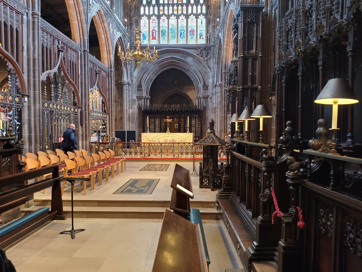 KDGB_'s tweet photo. Year 8 visited @ManCathedral  for Interfaith week, to learn about Chrisitan worship. A wonderful visit to an iconic building.

#InterfaithWeek
#Manchester 
#ManchesterCathedral
#ReligiousStudies https://t.co/fFamQNHoXd