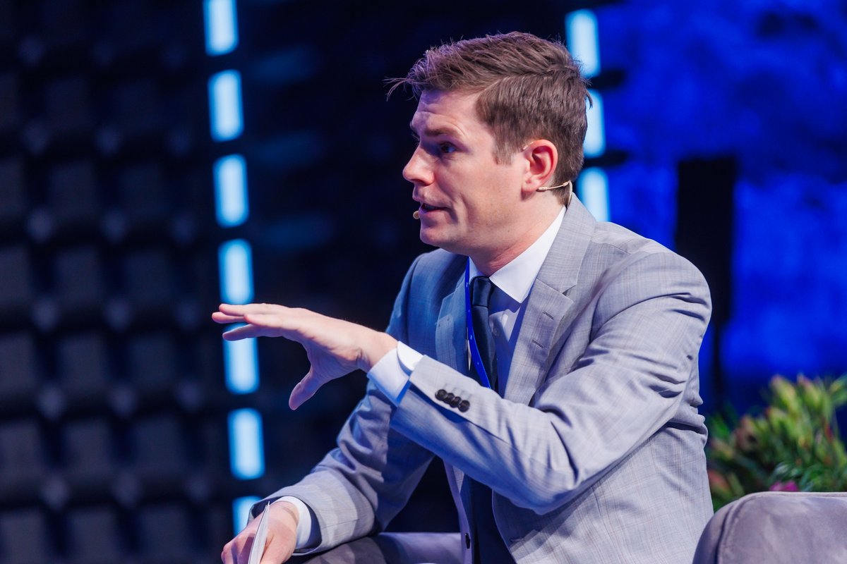 🌍 EU Global Gateway: Accelerating Digital Infrastructure Investments Through Global Partnerships #TDS2024 

🗣️ <a href="/Tsahkna/">Margus Tsahkna</a>, Mário Augusto da Silva Oliveira, <a href="/ringrda/">David Ringrose</a>, Jacek Kubas, <a href="/ReneSummer/">Rene Summer</a>. Moderator: <a href="/b_erforth/">Benedikt Erforth</a>.

📸: flic.kr/s/aHBqjBSrzd
🎥: youtube.com/watch?v=p7xyea…