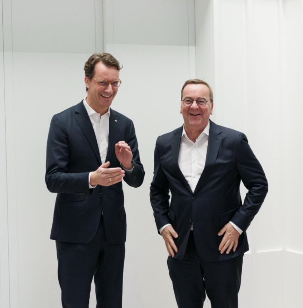 Boris #Pistorius überzeugt sogar Landesgruppe #NRW der #CDU in der #Kanzlerfrage 
Jetzt fehlt nur noch die Einsicht bei Olaf