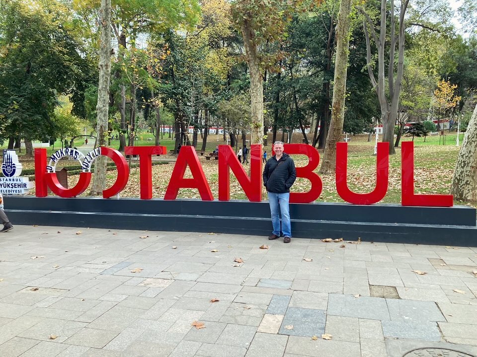 rednoteensemble's tweet image. "A Children’s Guide to Anarchy" is international! 🌍
A fantastic few days with @attafestival supporting local children begin their journey to develop their very own Istanbul version of "A Children’s Guide to Anarchy". Watch this space! ✨